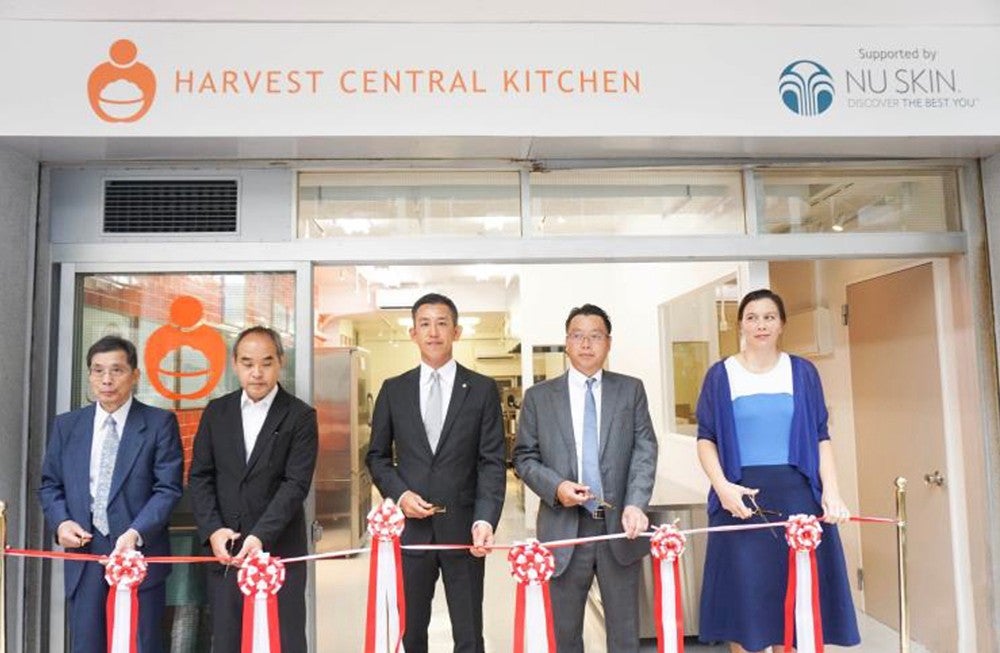 日本初のフードバンクによる生活困窮者支援用調理施設を支援